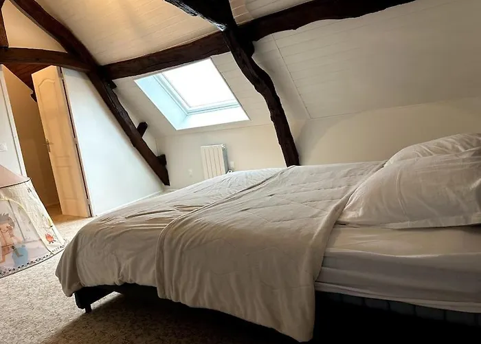 Chateau De La Folie Villa *